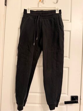 lululemon black sweatpants